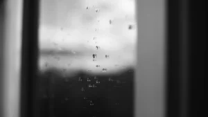 Gotas de lluvia en una ventana, efectos psicológicos de la violencia de género